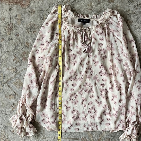Aakaa Floral Blouse - Cream and Purple - Picture 9 of 12